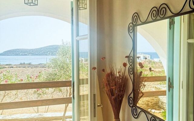 Antiparos Luxury Apartments