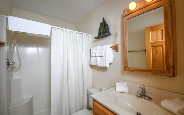 Moon Tower 4 Bedroom House