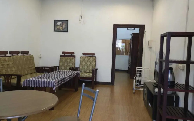 Ali Xayathit Apartment & Hotel