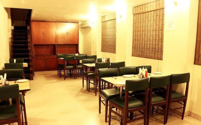 OYO 1346 Manthan Hotel