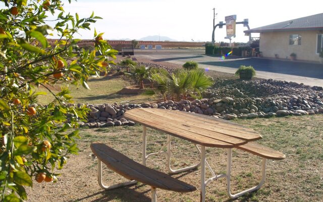 Desert Rose Motel