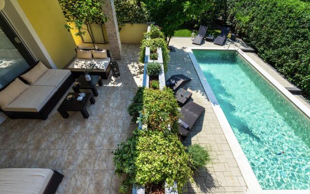 Exquisite Villa With Private Pool in Zadar