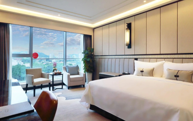 Fuzhou Lakeside Hotel