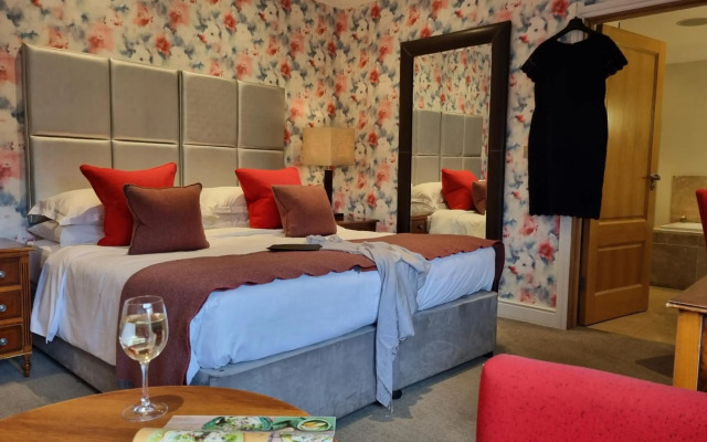 Alexander House And Utopia Spa