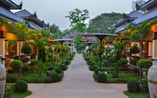 Yadanarpon Dynasty Hotel