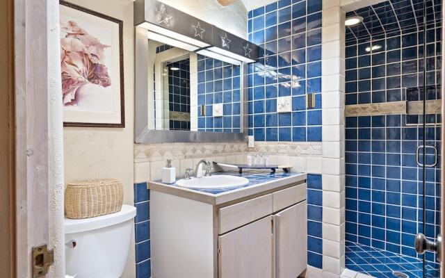 Casa Siempre Mayo - Railyard Gem, Walk to Plaza