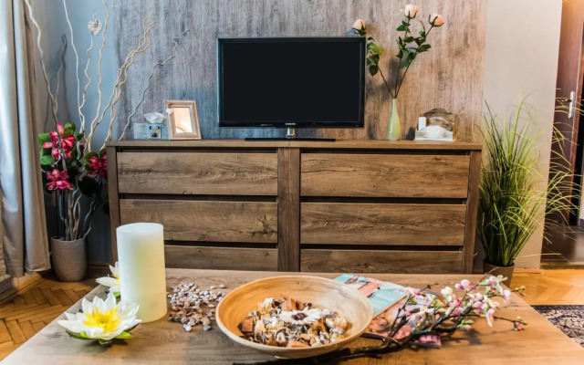 Jewellery box on the riverside