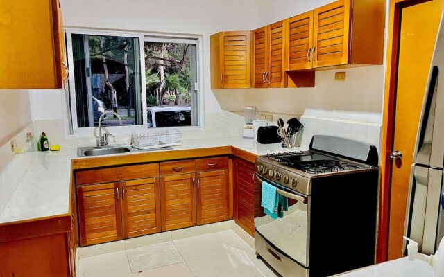 38 Pax 4 Connected Pool Villas