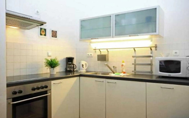 Theatre Apartments