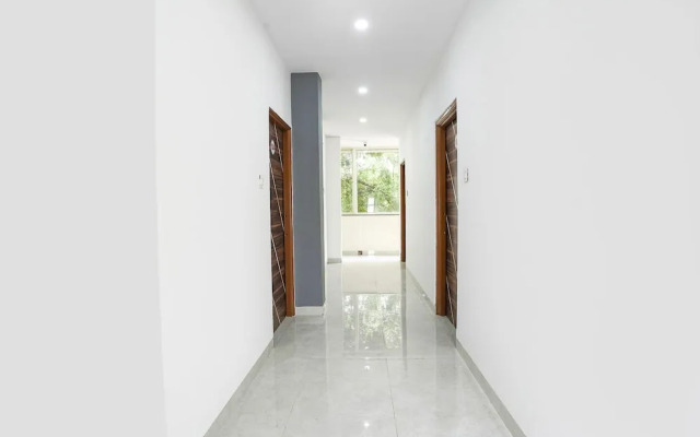 Fabhotel Grand Imperial