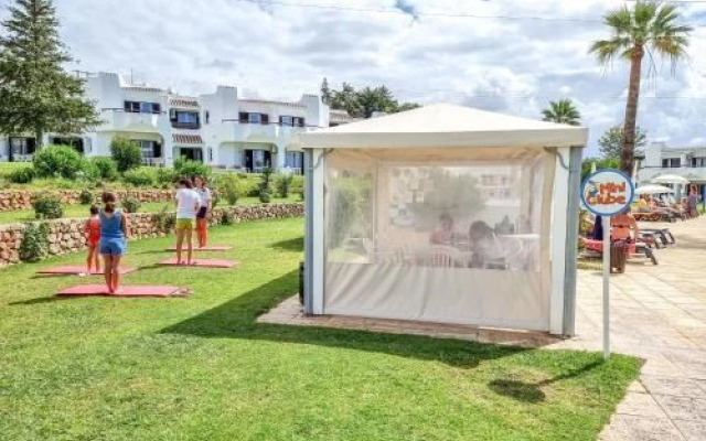 #025 Relaxing and Quiet House with Pool