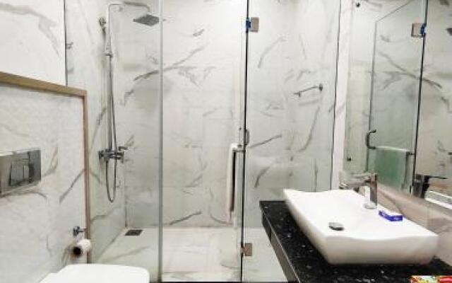 Avalon Executive Suites Hotel