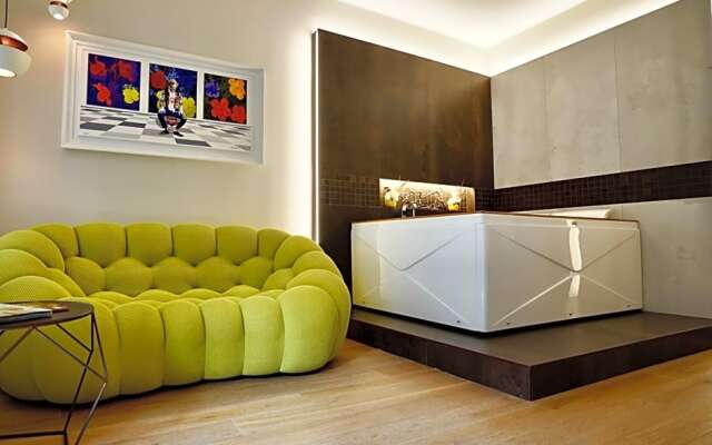 ARBITER SUITE Milano