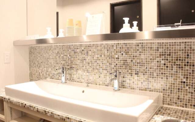 hostel & powder room crane - Caters to Women