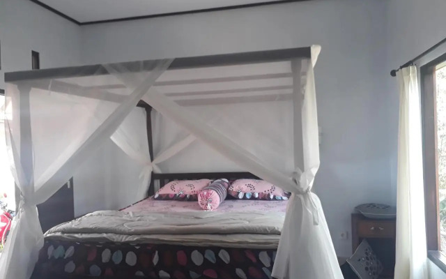 Sugi Gede Homestay