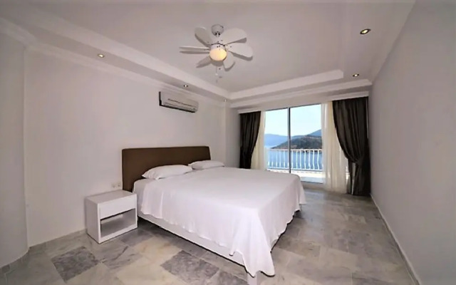Emilia Luxury Apartments