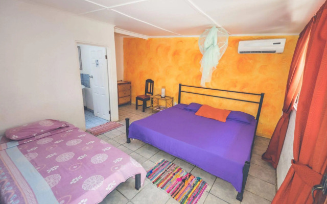 Pura Vida Hostel