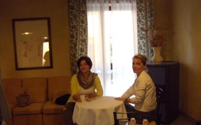 B&B Xenia