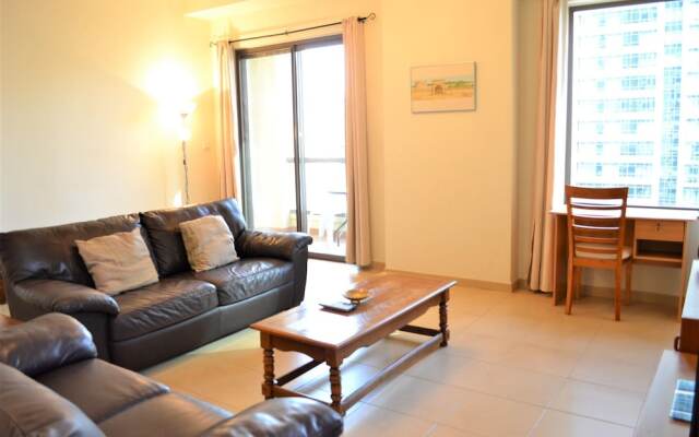 Large 1 Bed - Affordable fully furnished 1BR with balcony and a great marina view! - LSE