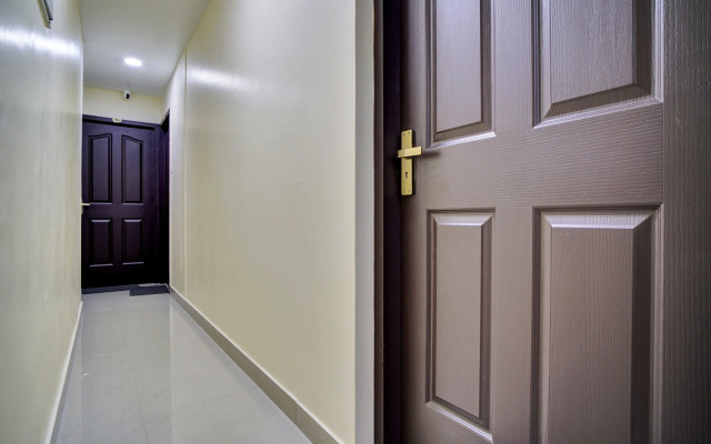 Super Hotel O Crystal Executive Suites