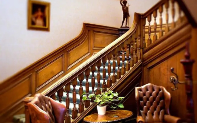 Judges Hotel