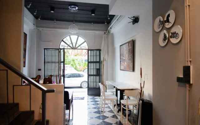 87 Oldtown @ River Pier