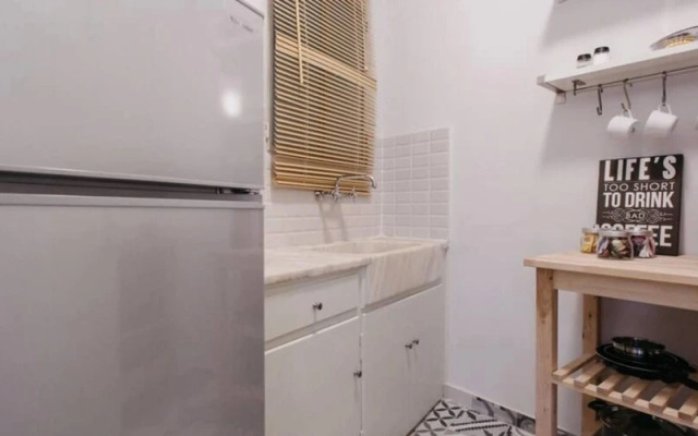 UPSTREET Zeus Temple View 2BD Apt Acropolis-Plaka