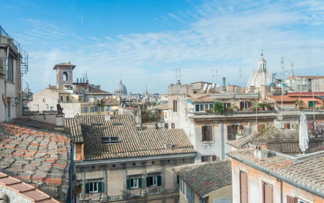 RSH Navona Apartments