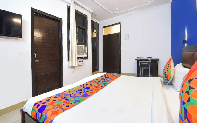FabHotel Saket Residency