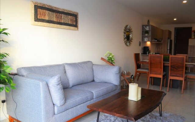 Condo Niza 266 by MDR