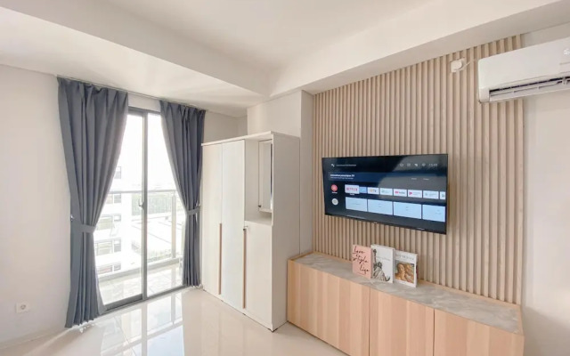 Fully Furnished and Cozy Studio Daan Mogot City Apartment