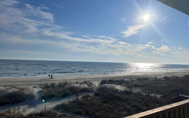 Sea It All 2 Bedroom Home by RedAwning