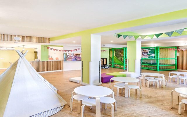 Apartamentos LIVVO Koala Garden