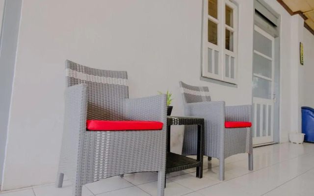 Hotel Raya by OYO Rooms