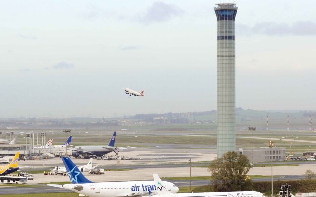 ibis Paris CDG Airport