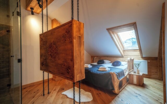 Mountain Shelter Apartments