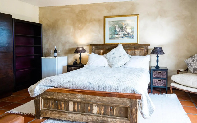4 Wild Rose Country Lodge