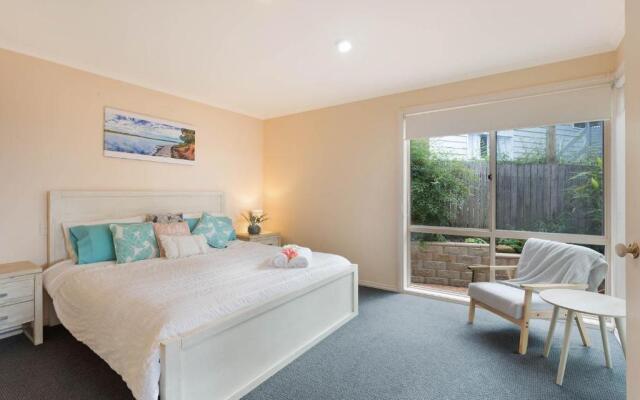 Pelican Lake Holiday House