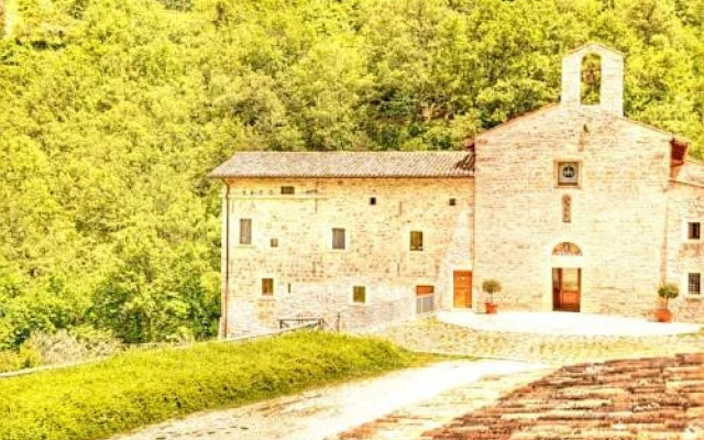 Hotel Monastero Valledacqua