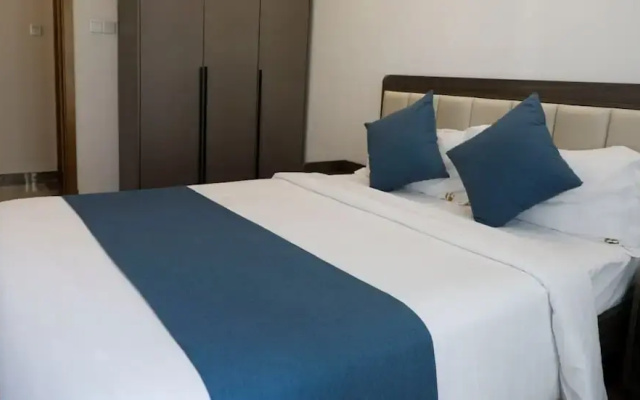 R&F Hotel and Apartment