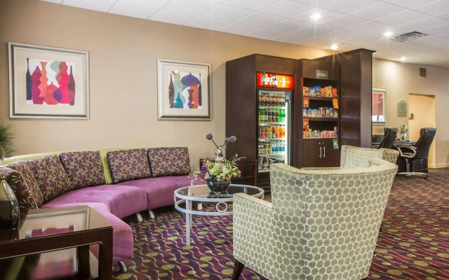 Comfort Suites Nashville