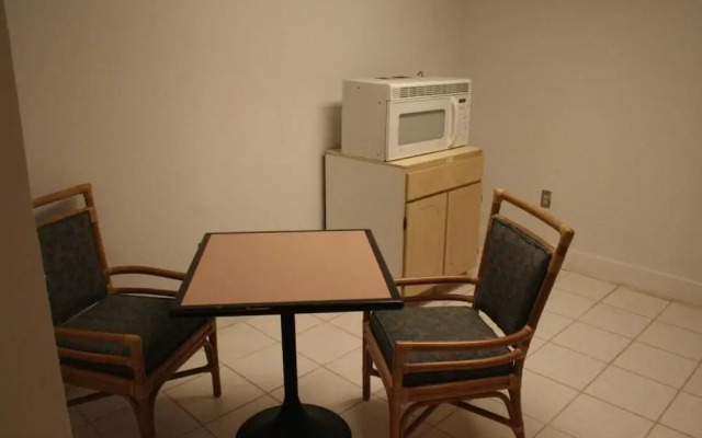 Budget Inn
