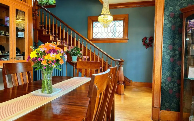 Astor House