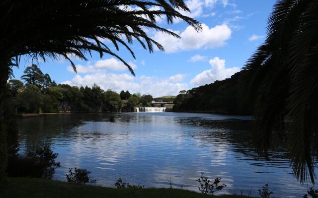 Haruru Falls Earth Citizens Retreat