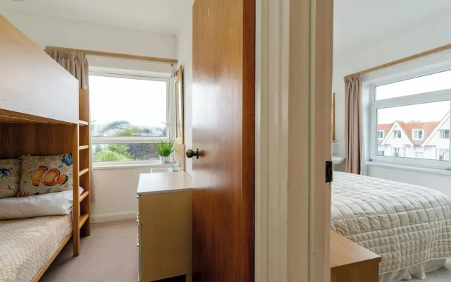 Torland Seafront Hotel