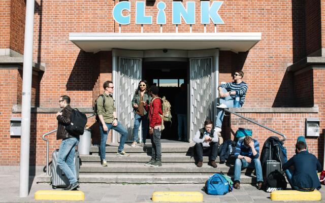 ClinkNOORD - Hostel