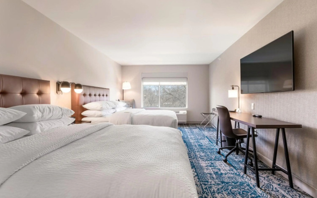 Four Points by Sheraton Elkhart