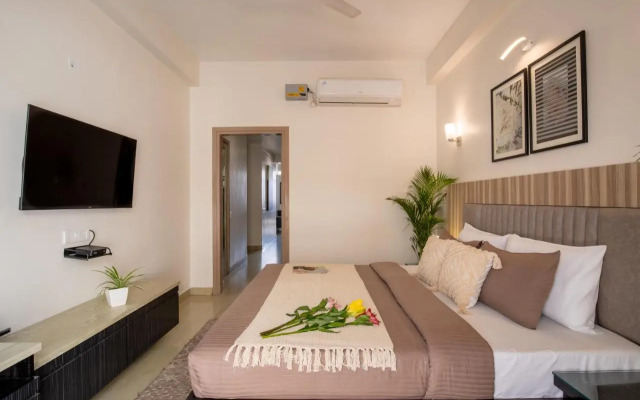 OYO 20016 SilverKey Huda City Centre