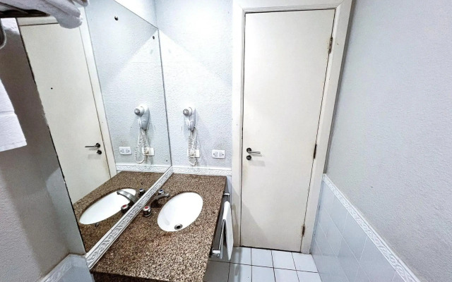Slaviero Suites Curitiba Soho