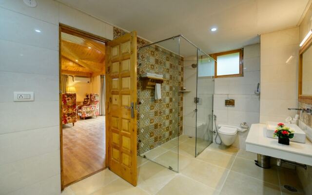 Clarks Inn Suites Manali